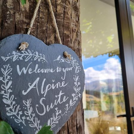 Hawkridge Alpine Suite ควีนส์ทาวน์ ภายนอก รูปภาพ